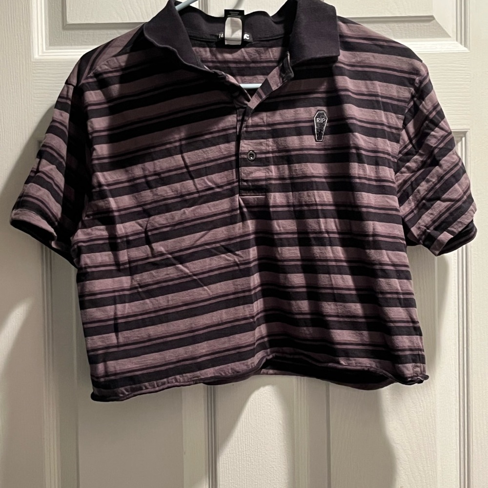 Hot topic oversized cropped top